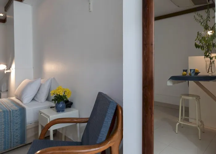 Hotel Collection O Howard Square Boutique