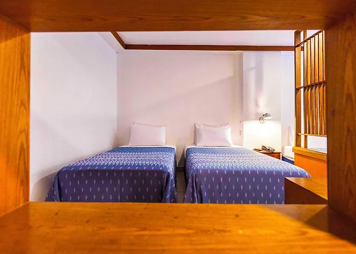 Hotel Collection O Howard Square Boutique 3*