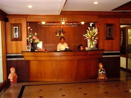 Collection O Howard Square Boutique Bangkok