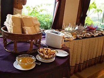 Collection O Howard Square Boutique Hotel Bangkok